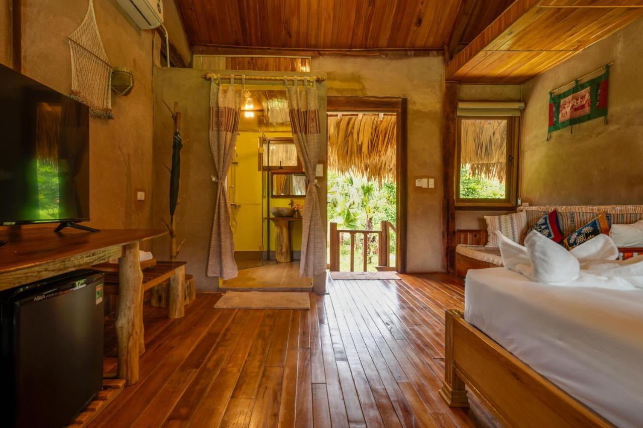 Hotel Mai Chau Onsen Retreat Esterno foto