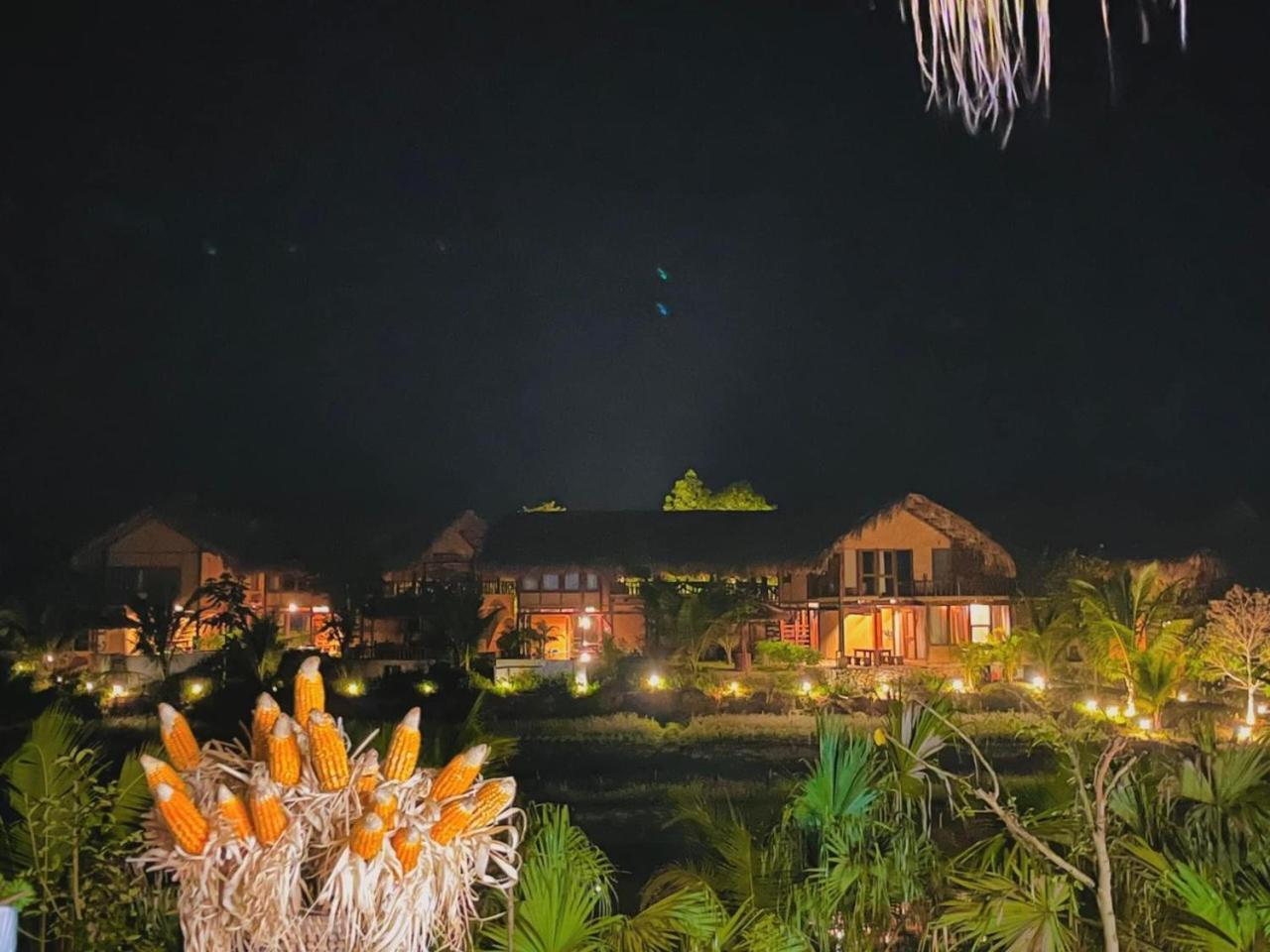 Hotel Mai Chau Onsen Retreat Esterno foto