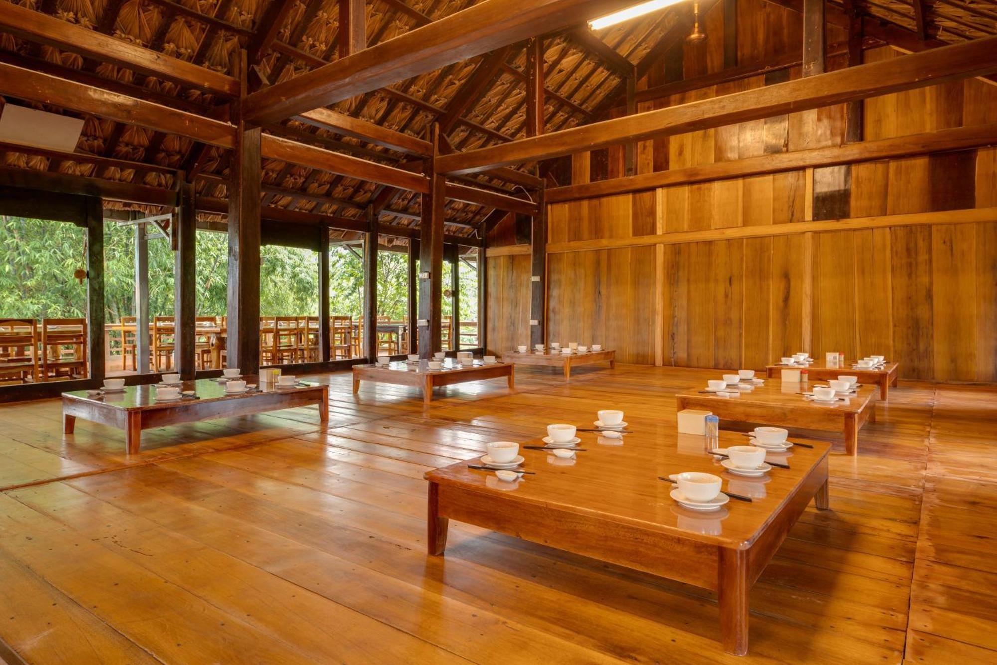 Hotel Mai Chau Onsen Retreat Esterno foto