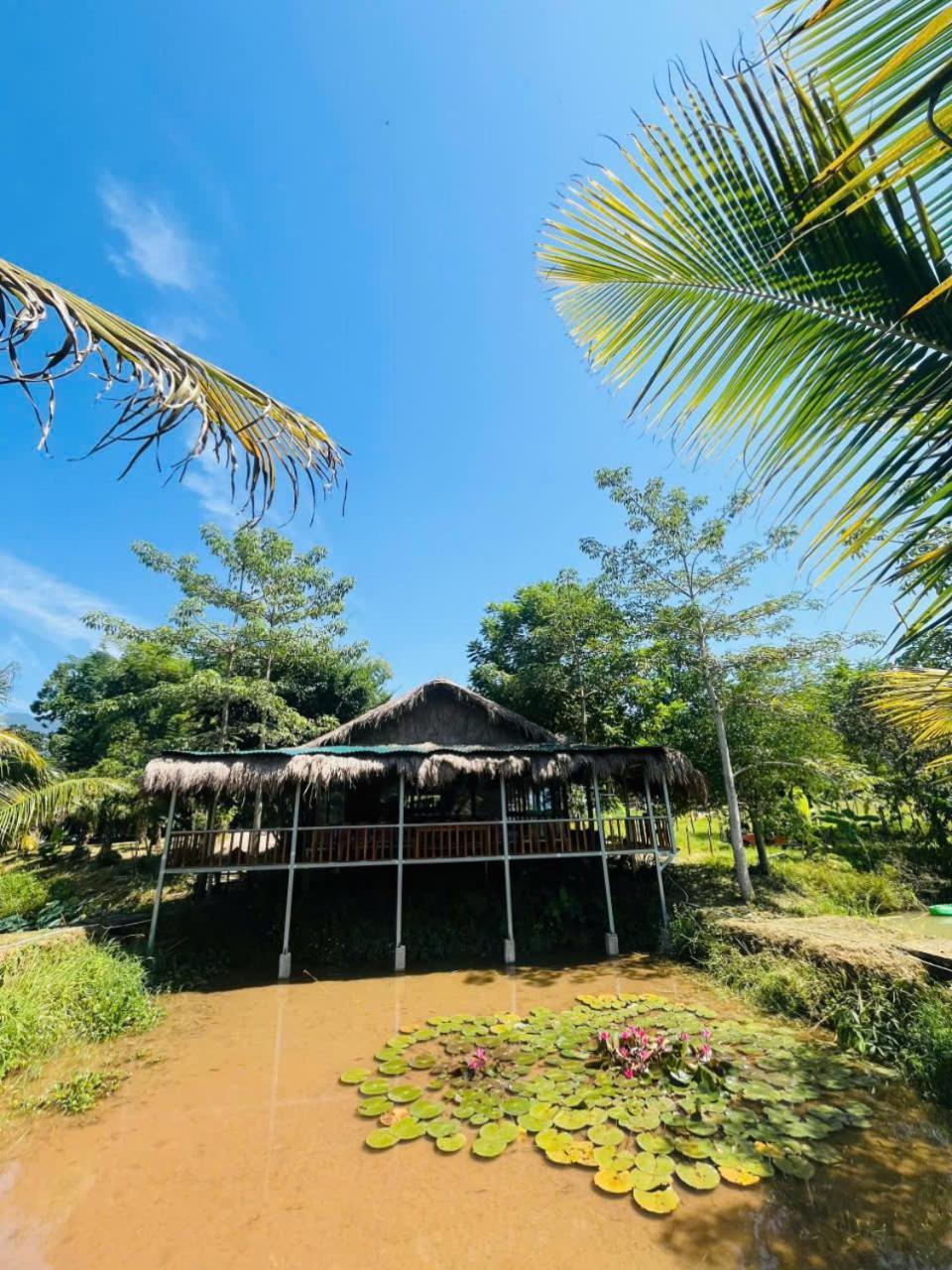 Hotel Mai Chau Onsen Retreat Esterno foto